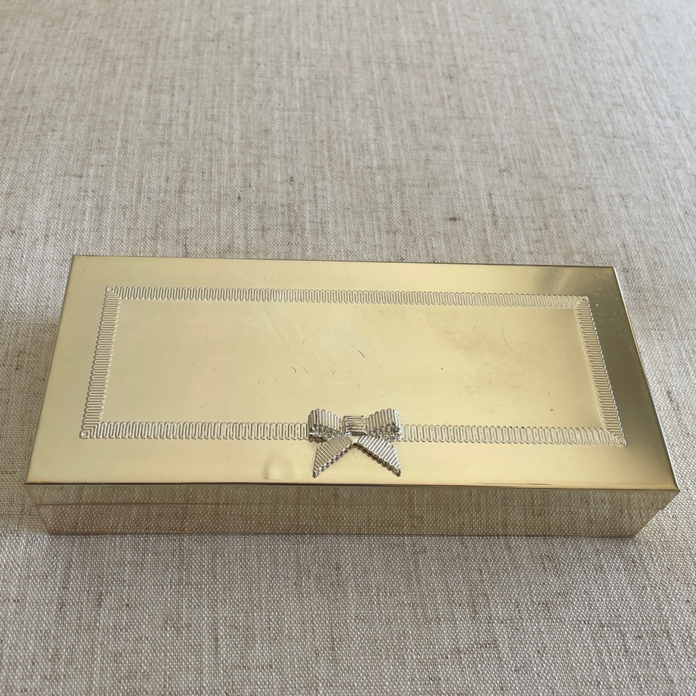 kate spade ♠️ Gold Bow Jewelry Box